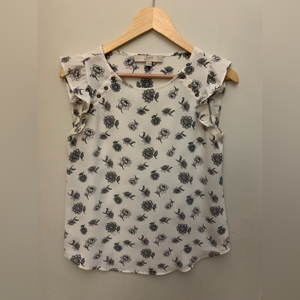 LOFT Floral Print Women's Top - Grey, Blue, Soft Pink and White